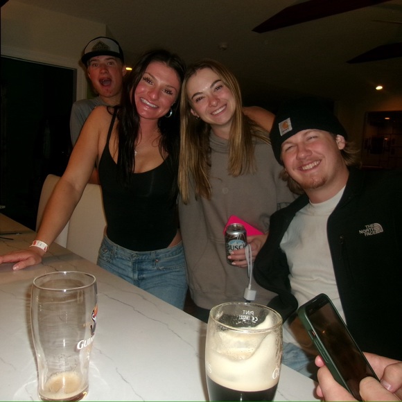 Hey I’m Charlee! 😆 - Picture 6 of 6